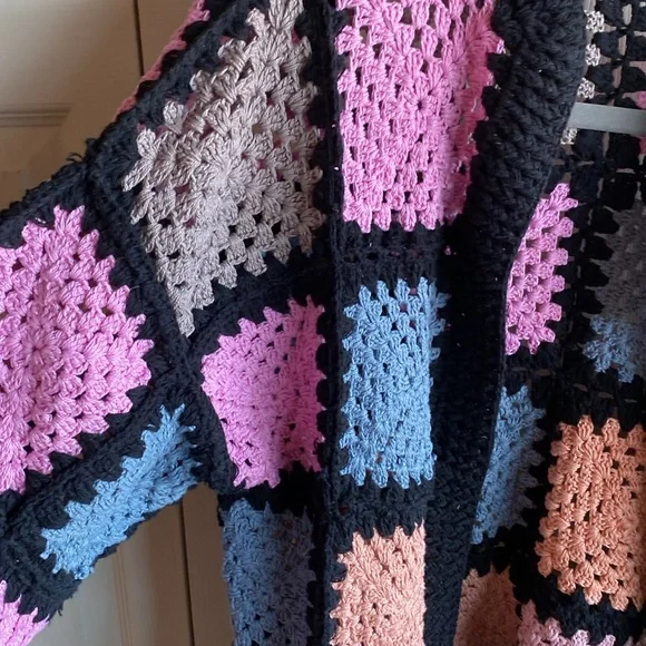SAACHI NWT Vintage Inspired Boho Granny Square Knit Cardigan Sweater size O/S - Picture 7 of 17